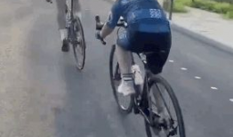 骑行吃瓜最新事件爆料,揭秘网络热议背后的真相与争议